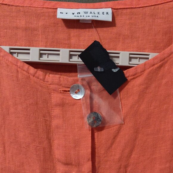 Bryn Walker Linen Scoop Neck Front Button Top NEW WITH TAGS SIZE XS - Picture 2 of 5